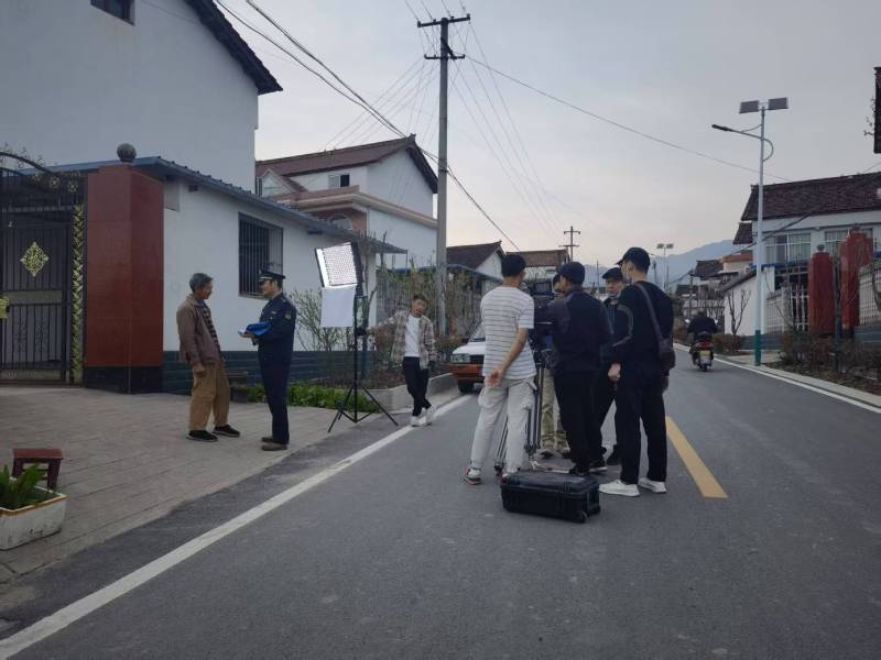 上林县极致互动，跨界合作桥梁，拓展资源的产品宣传视频推动者